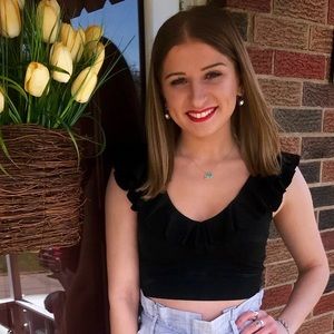 Meet your Posher, Maria